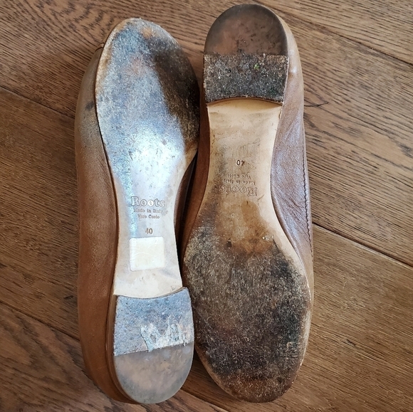 Roots Brown Leather Flats - Picture 15 of 16